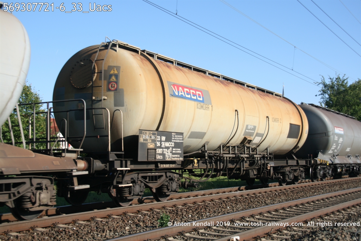 569307721-6_33_Uacs.JPG